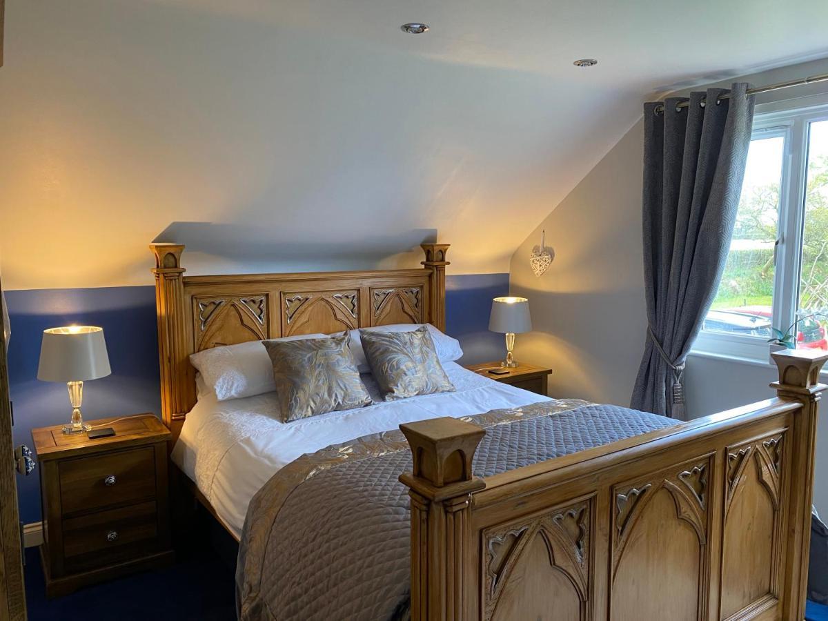 Horseford Lodge B&B サウス・モルトン エクステリア 写真
